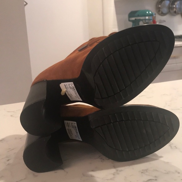 Clarks chukka style heels “cass” - Picture 4 of 6